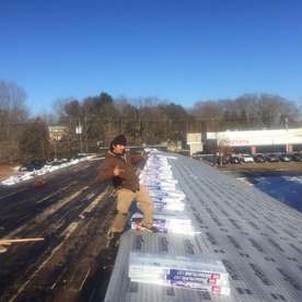Strong Roofing LLC